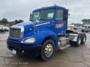 2009 Freightliner Columbia Image