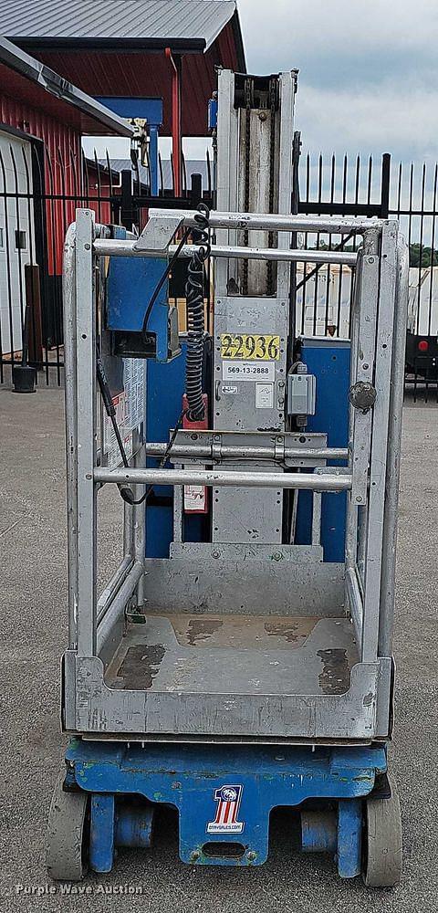 Image of Genie GR-20 equipment image 1