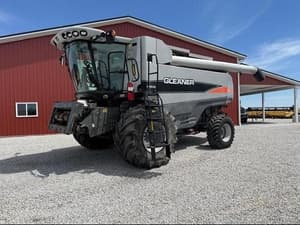 2009 Gleaner A76 Image