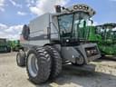2009 Gleaner A76 Image