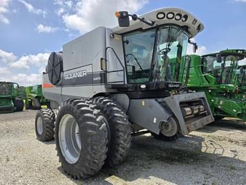 Main image Gleaner A76