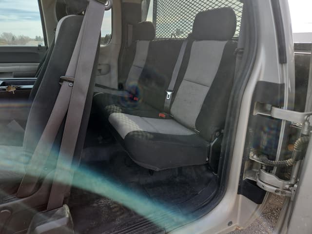 Image of GMC 3500HD equipment image 2