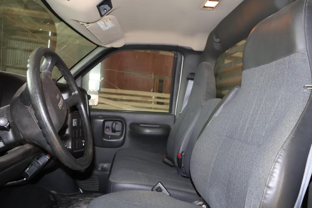 Image of GMC 4500 Image 1