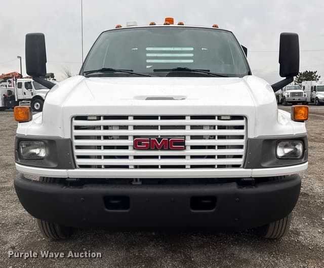 Image of GMC C4500 equipment image 1