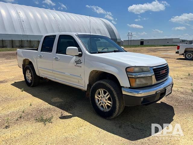 Image of GMC Canyon equipment image 4