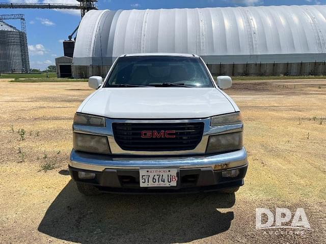 Image of GMC Canyon equipment image 2