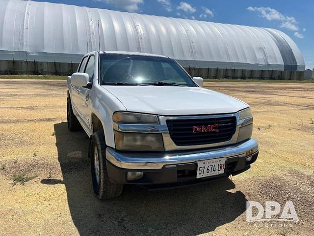 Image of GMC Canyon equipment image 3