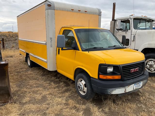 Image of GMC Vandura G3500 equipment image 2