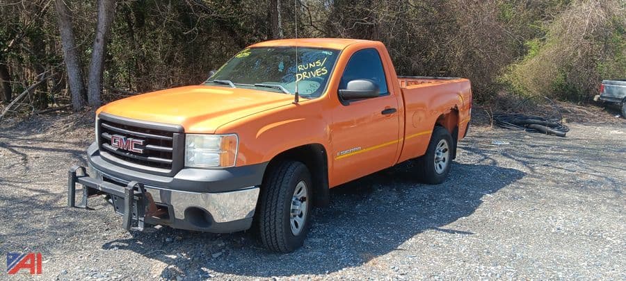 Image of GMC Sierra 1500 Primary image