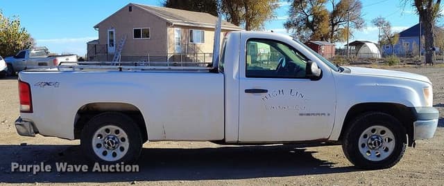 Image of GMC 1500 equipment image 3