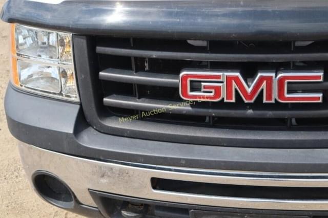 Image of GMC 1500 equipment image 3