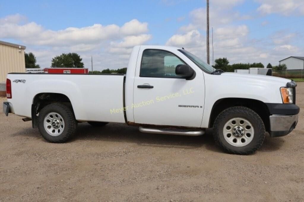 2009 GMC 1500 Equipment Image0
