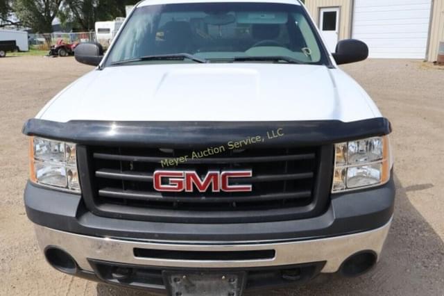 Image of GMC 1500 equipment image 2
