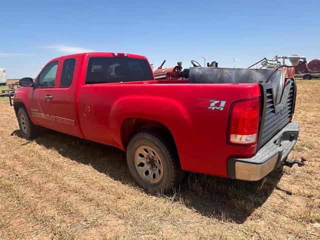 Image of GMC 1500 equipment image 2