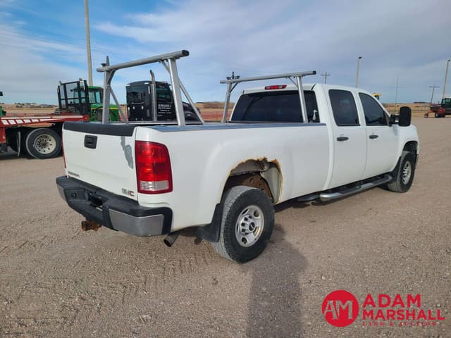 Image of GMC 2500 equipment image 2