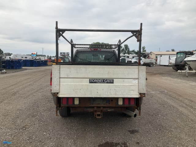 Image of GMC 2500 equipment image 3