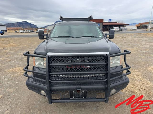 Image of GMC 2500HD equipment image 1