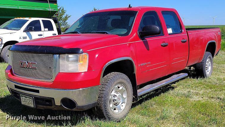 Image of GMC 2500HD Primary image