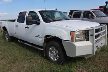 Main image GMC 2500HD
