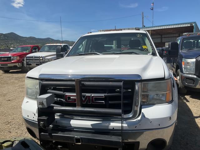 Image of GMC 3500HD equipment image 1