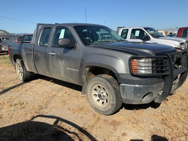 Image of GMC 1500 equipment image 2