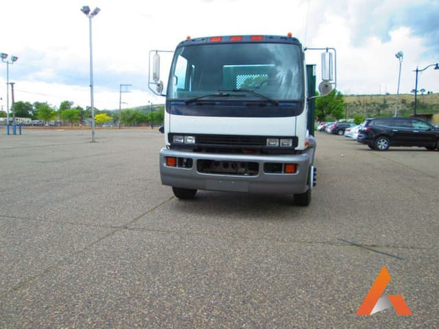 Image of GMC T7500 equipment image 1