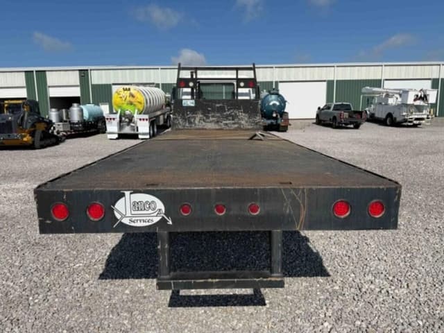 Image of GMC T7500 equipment image 4