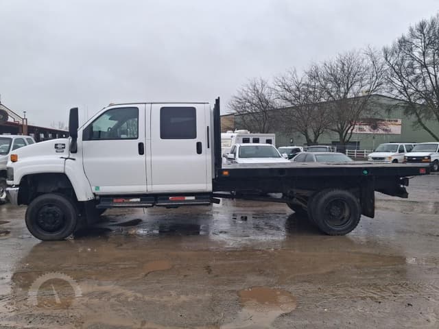 Image of GMC Topkick C5500 equipment image 4