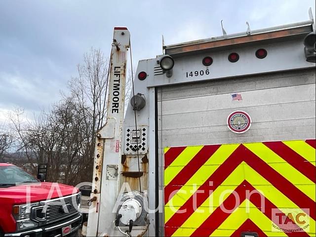 Image of GMC Topkick C5500 equipment image 3