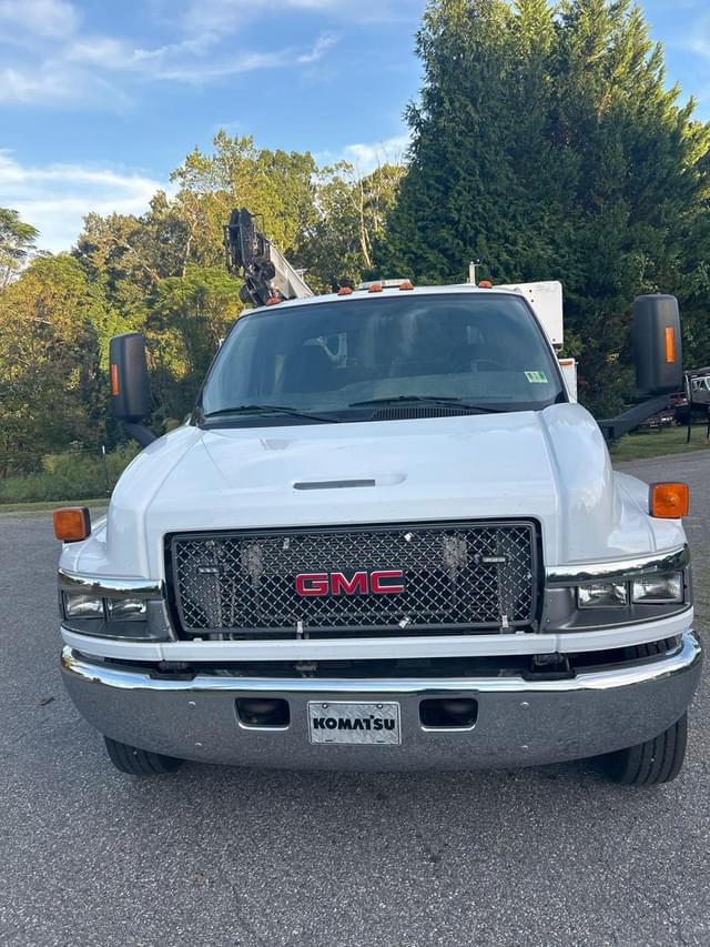 Image of GMC Topkick C5500 equipment image 4