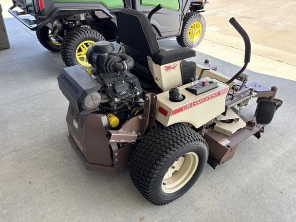 Image of Grasshopper 223 equipment image 1