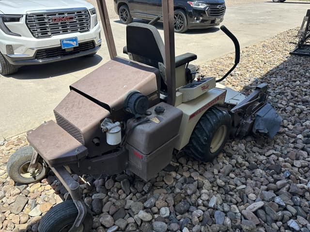 Image of Grasshopper 725DT equipment image 2