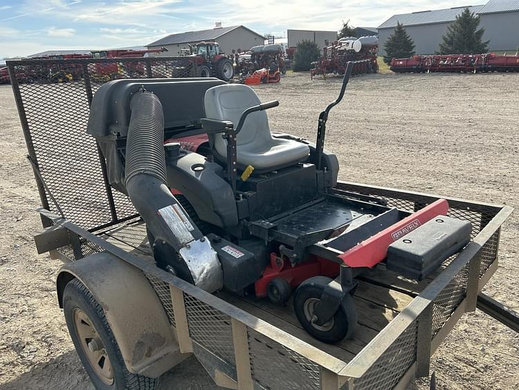 2009 Gravely 2042XL Equipment Image0