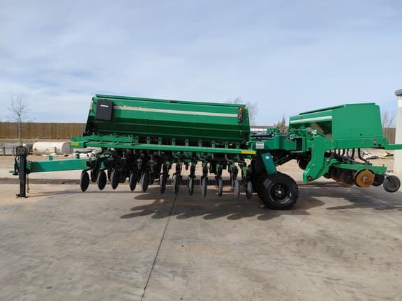 Image of Great Plains 3S-3000 equipment image 1