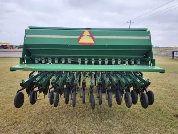 Image of Great Plains 3S-3000HD equipment image 3