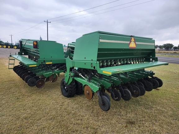 Image of Great Plains 3S-3000HD equipment image 2