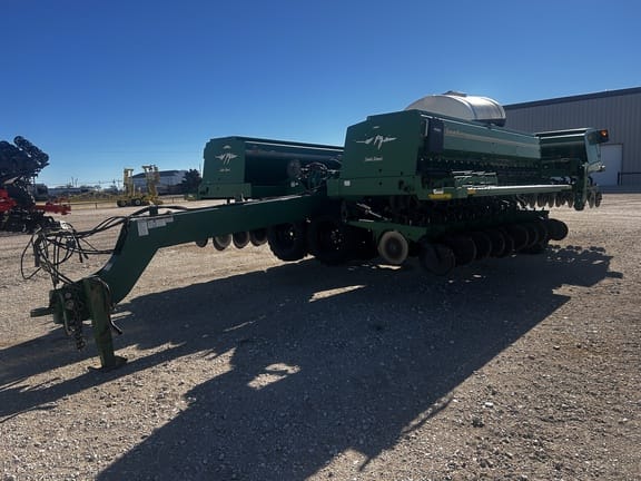 2009 Great Plains 3S-4000HD Equipment Image0