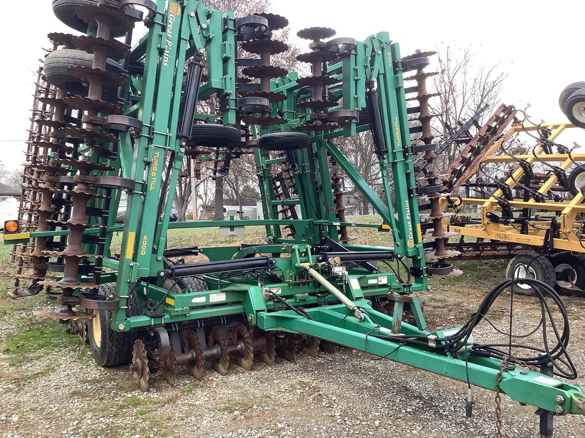 2009 Great Plains 4000TT Equipment Image0