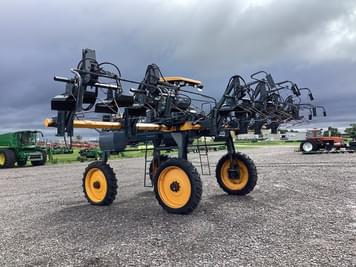 Main image Hagie 204