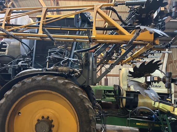 Image of Hagie STS12 equipment image 1