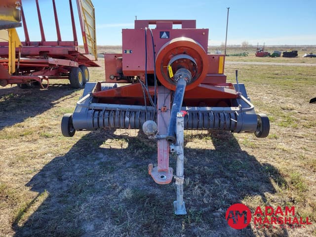 Image of AGCO Hesston 7115 equipment image 4