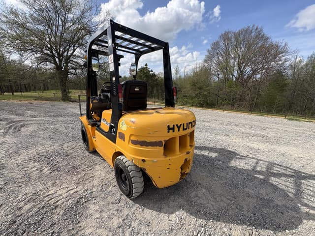 Image of Hyundai HDF30-5 equipment image 3