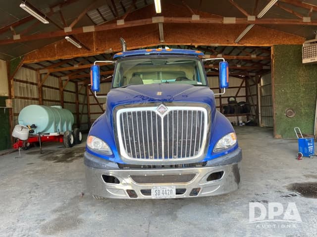 Image of International ProStar Premium equipment image 2