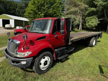 Main image International 4400