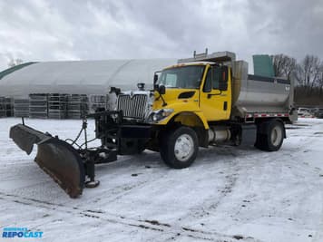 Main image International 7400