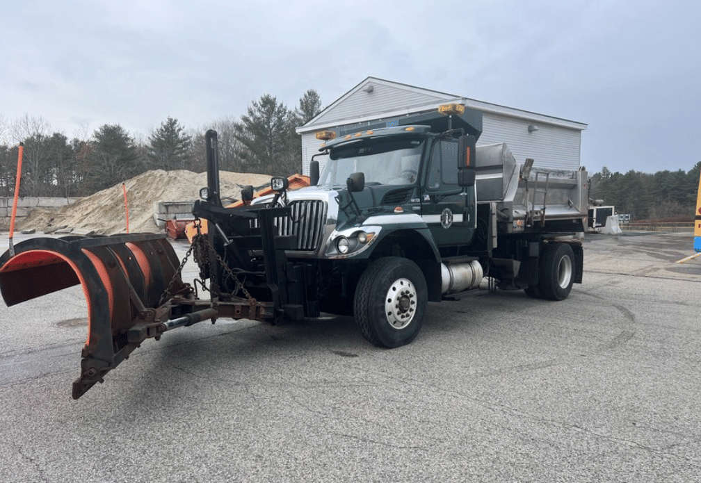 Main image International 7400 SFA