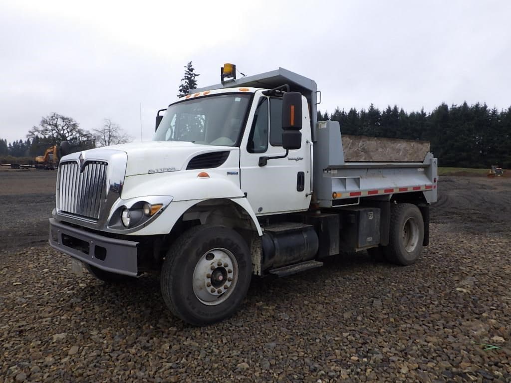 Image of International 7500 Primary image