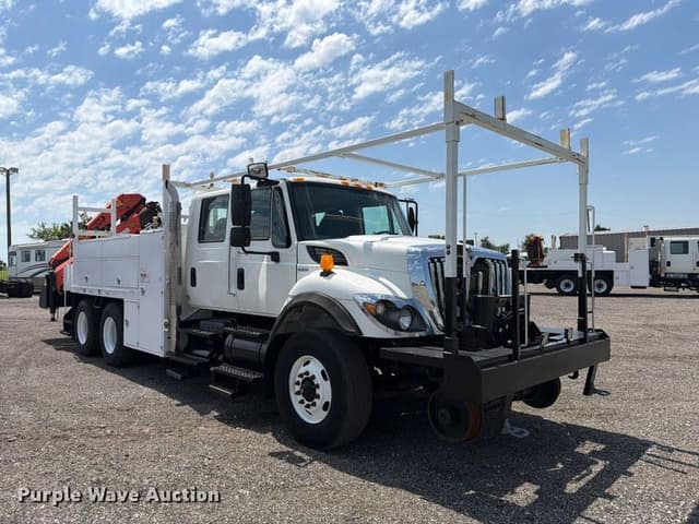 Image of International 7500 equipment image 2