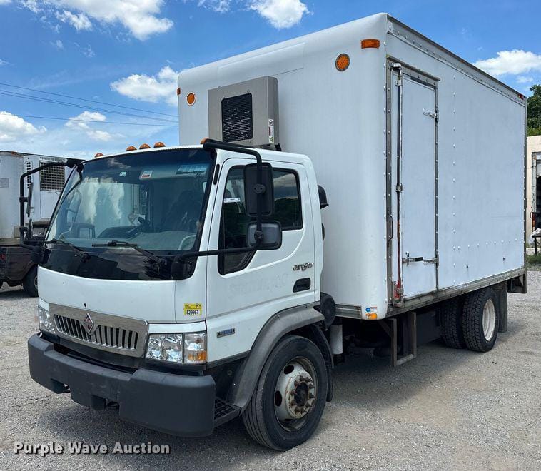 Main image International CF600