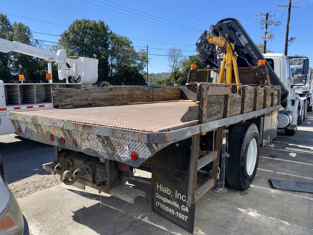 Image of International Durastar 4300 equipment image 2